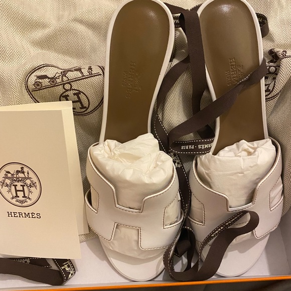 New. Never used 🥰 with receipt - Picture 1 of 5